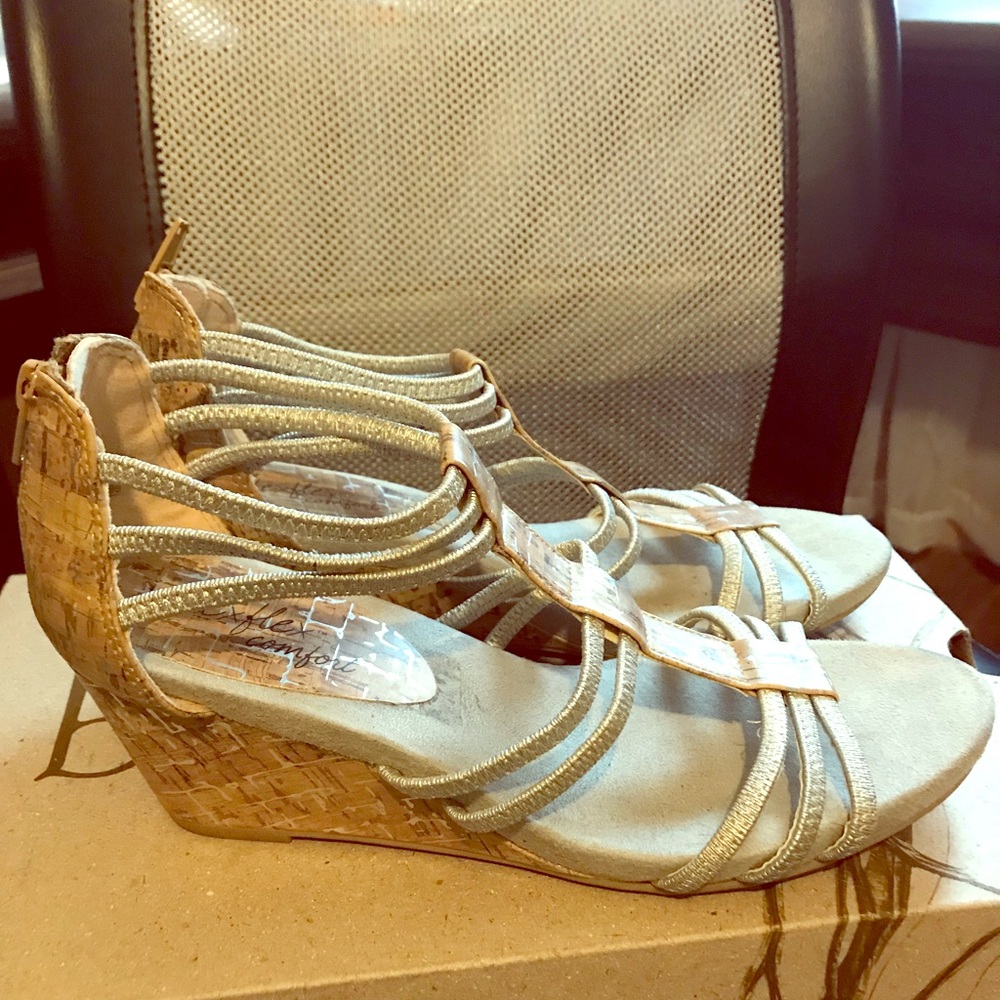 Dress and casual sandals